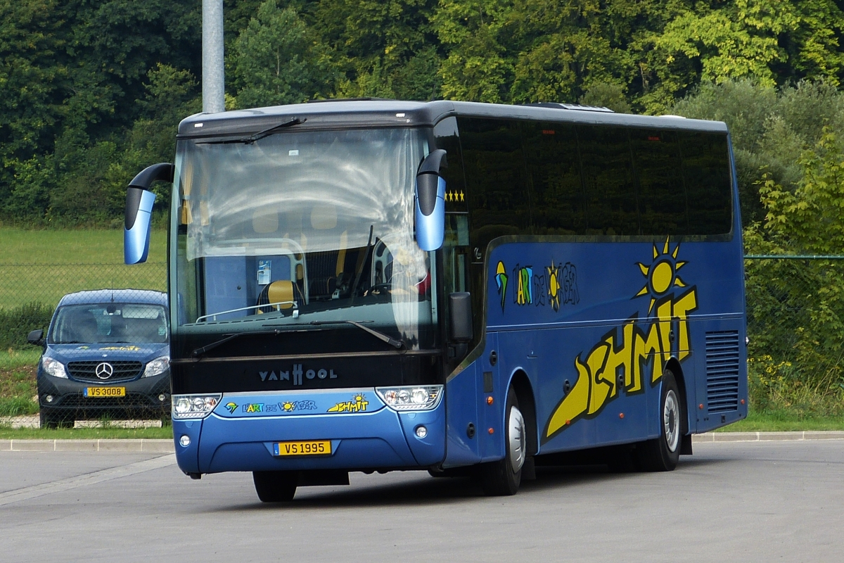 VS 1995, VanHool TX von Voyages Schmit, aufgenommen in Schieren. 29.08.2015