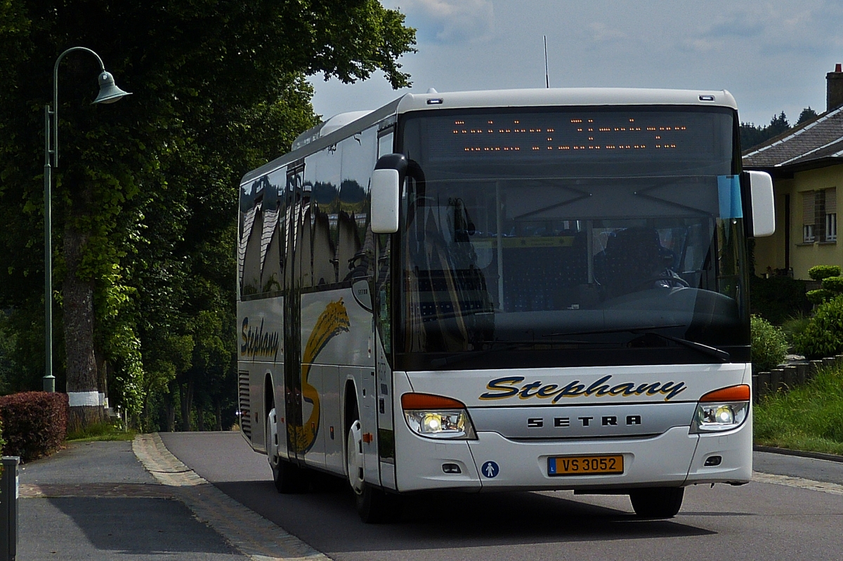 VS 3052, Setra S 415 UL, von Autobus Stephany in der nähe von Wiltz. 14.07.2020
