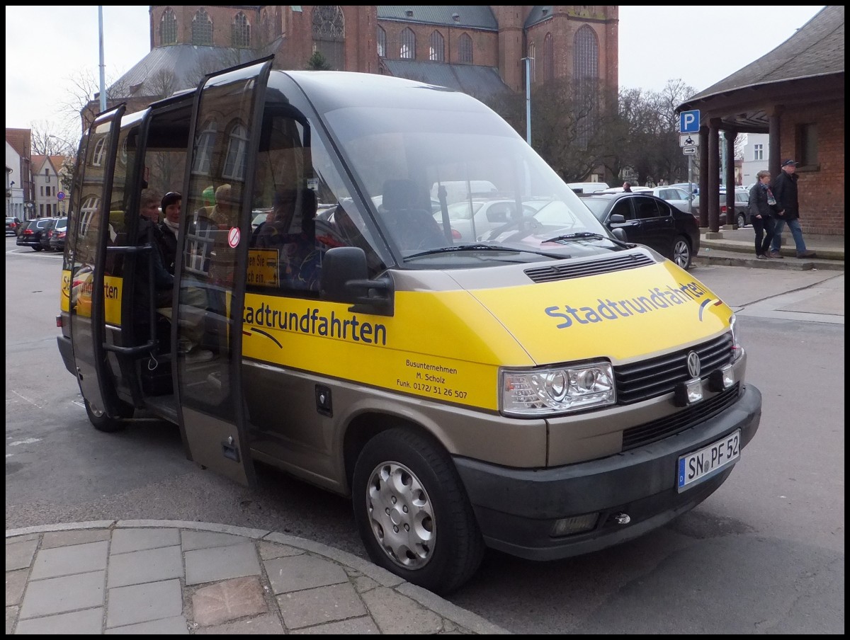 VW Microstar von Stadtrundfahrten Stralsund in Stralsund am 22.03.2014