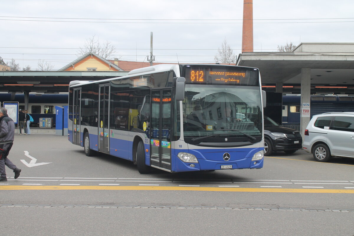 VZO Nr. 18 (Mercedes Citaro C2 O530) am 1.3.2026 beim Bhf. Uster