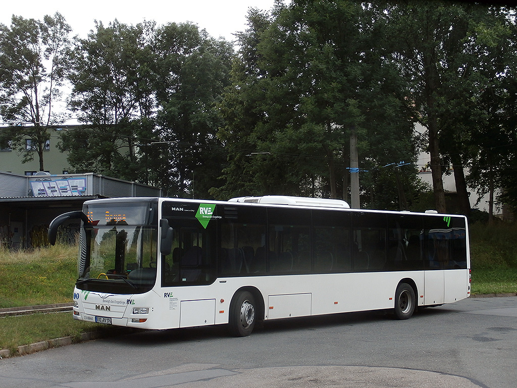 Wagen 13-8860 MAN Lion´s City Ü - EURO VI - in Chemnitz, Schönau. (14.7.2015)