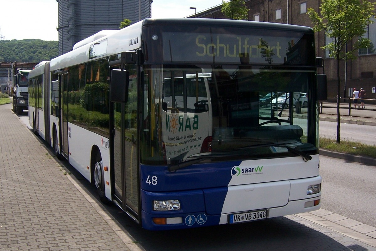 Wagen 48 der VVB, ein MAN 313NG aus dem Jahre 2004, auch 2015 noch im Einsatz.