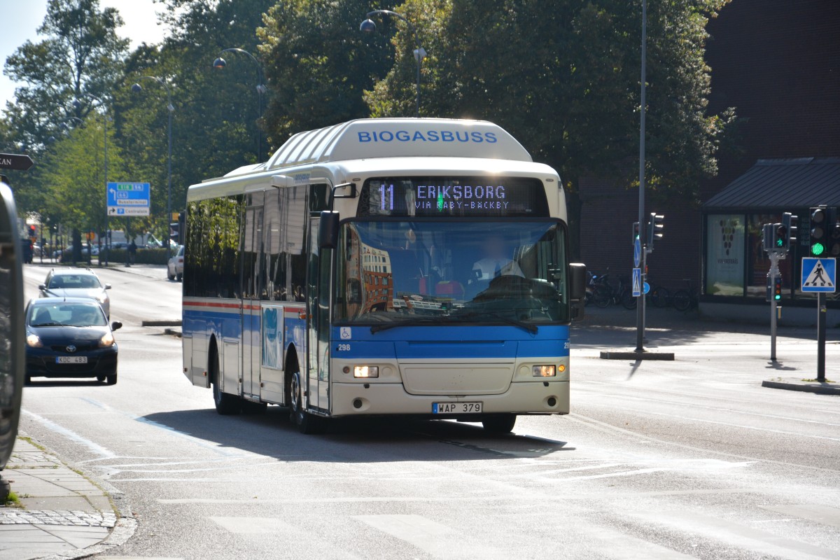 WAP 379 (Volvo 8500 CNG) in der Innenstadt von Västerås. Aufgenommen am 17.09.2014.
