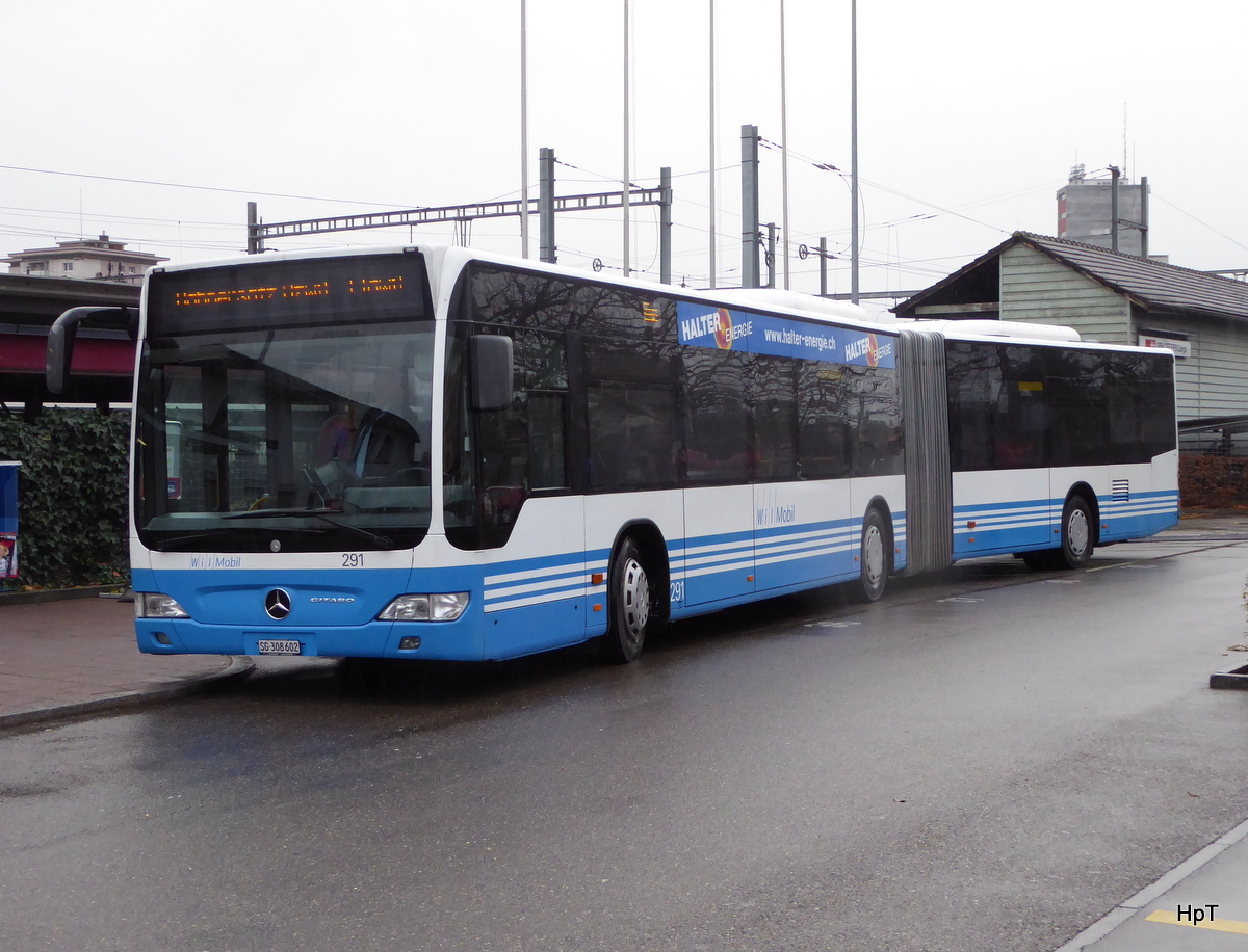 Will Mobil - Mercedes Citaro Nr.291  SG 308602 unterwegs als Bahnersatz vor dem Bahnhof in Will am 29.11.2015