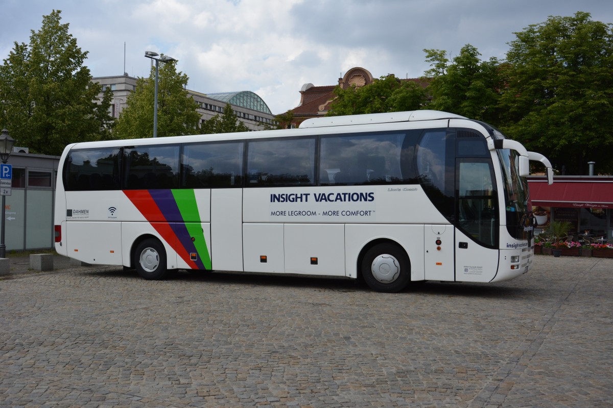 WW-FD 9993 steht am 17.06.2014 am Basinplatz in Potsdam.