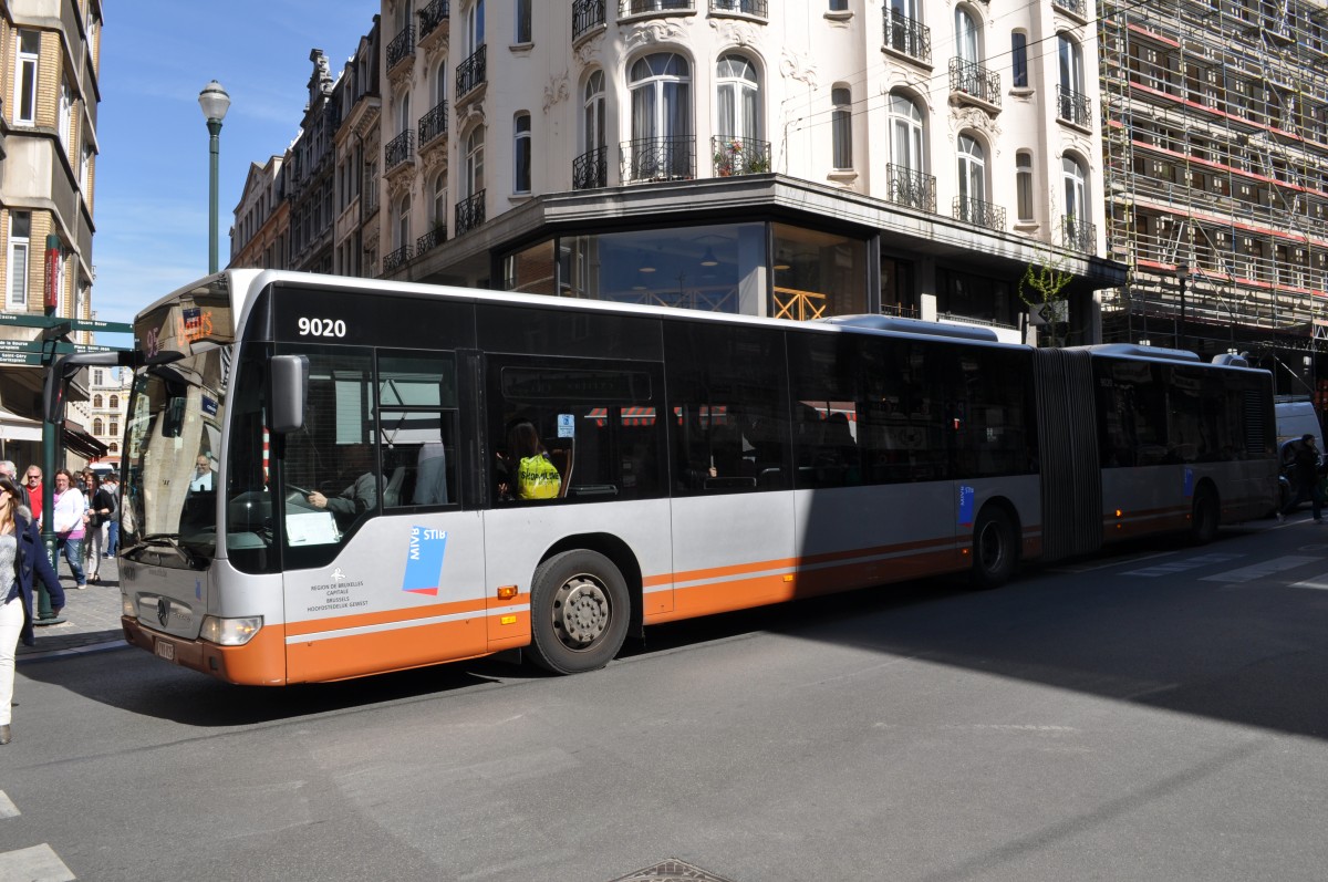 XYK-025 auf der Linie 95 in Brüssel unterwegs. Aufgenommen am 10.04.2014.