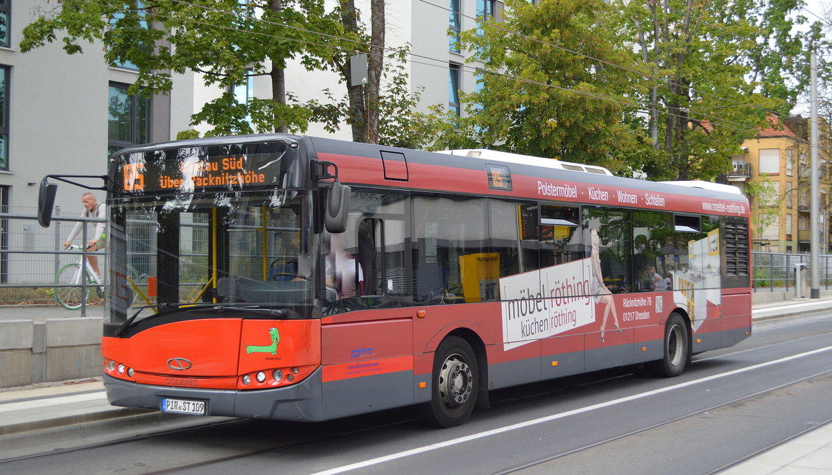 Zusätzlich zur Busflotte der Dresdner Verkehrsbetriebe AG ist auch die Fa. Satra Eberhardt GmbH als Subunternehmen der DVB mit Nahverkehrsdienstleistungen im Raum Dresden tätig, hier als Linie 185 mit einem Solaris Urbino am 25.08.20 S-Bhf. Dresden Strehlen. 
