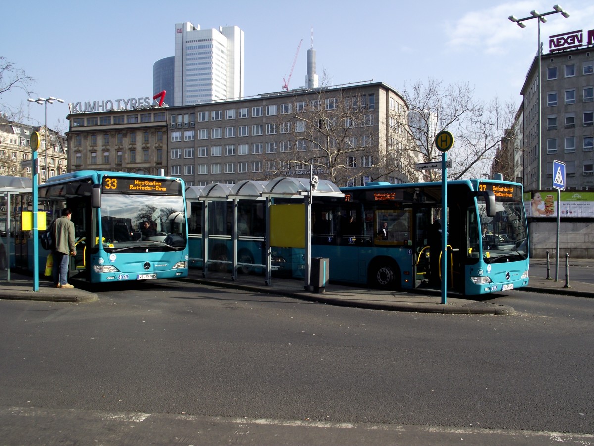 Zwei Mercedes Benz Citaro C1 Facleift von Autobus Sipppel am 05.03.14 in Frankfurt 