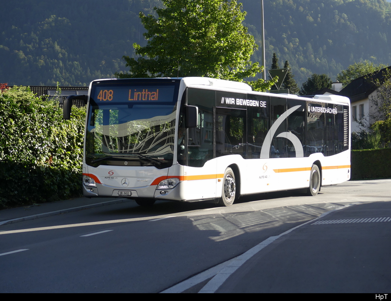 Auto AG Uri - Mercedes Citaro Nr.25  UR 9542 unterwegs in Altdorf am 25.09.2023