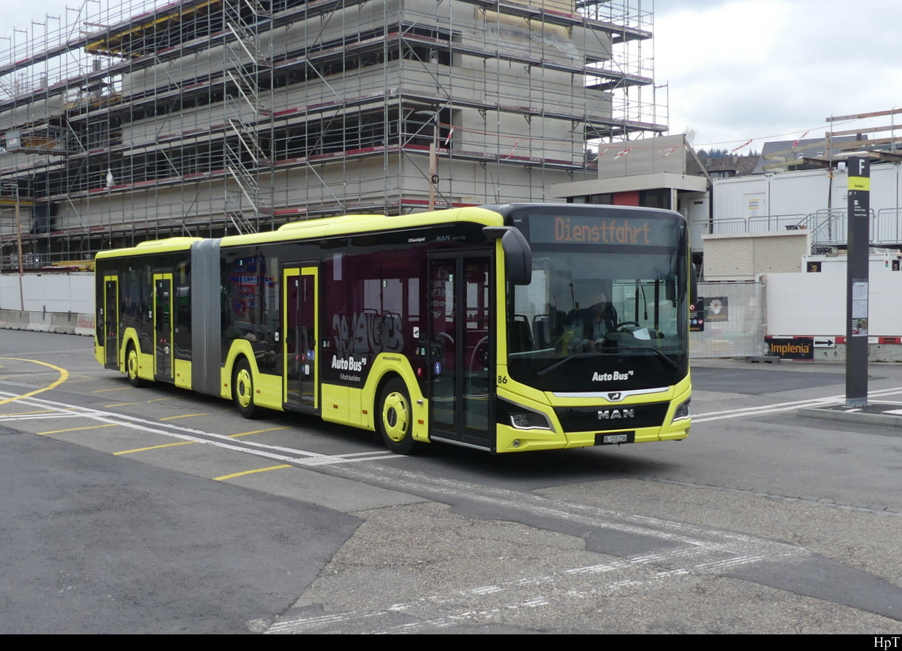 Auto Bus AG Liestal - MAN Lion`s City Hybrid  Nr.86  BL  155236 bei den Provisorischen Haltestellen beim Bhf. Liestal am 08.04.2023