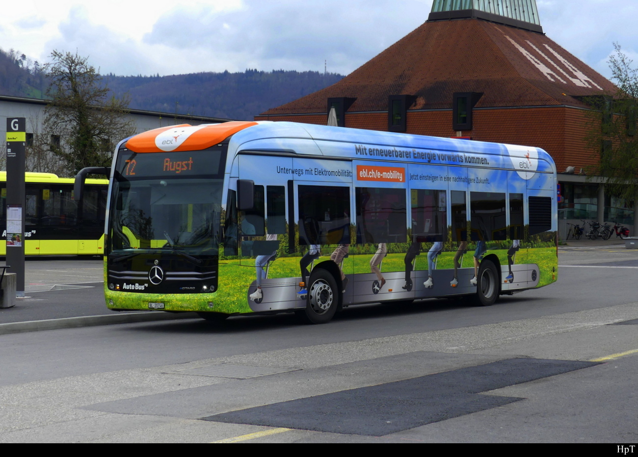 Auto Bus AG Liestal - Mercedes e Citaro  Nr.32  BL 20746 bei den Provisorischen Haltestellen beim Bhf. Liestal am 08.04.2023