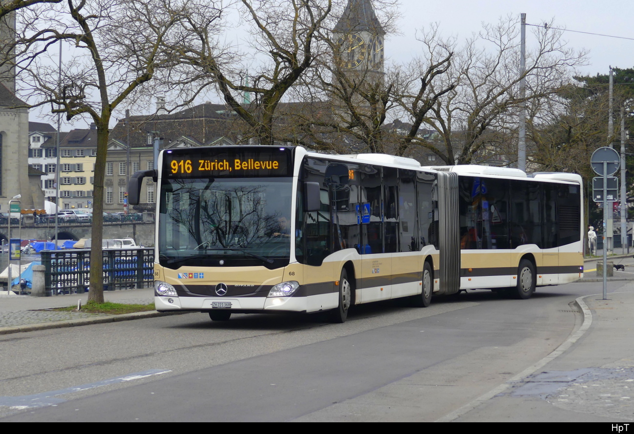 AZZK - Mercedes Citaro  Nr.68  ZH  221368 unterwegs in der Stadt Zürich am 17.12.2023