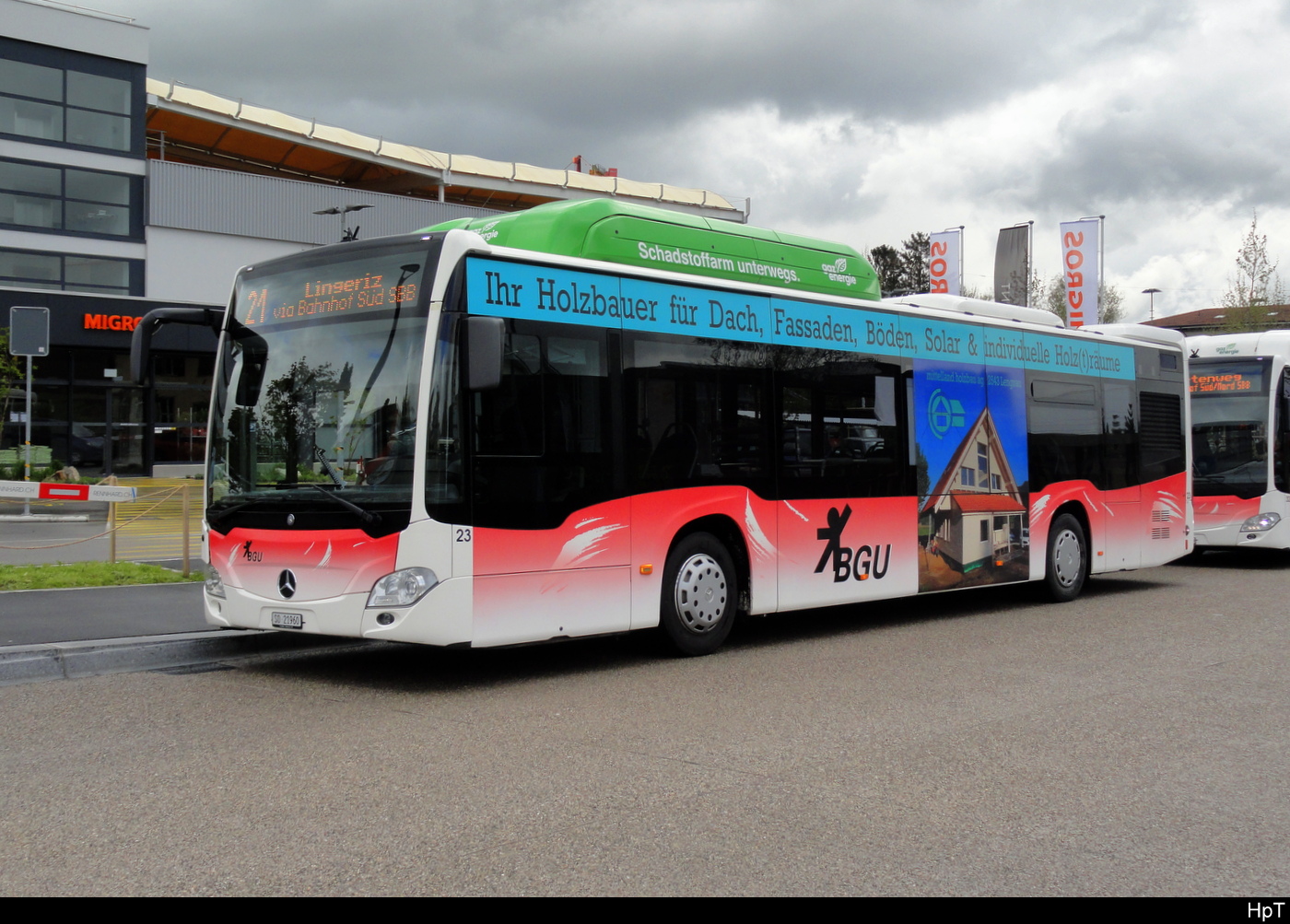 BGU - Mercedes Citaro Gas  Nr.23  SO  21960 bei den Neuen Bushaltestellen vor dem Bahnhof Grenchen Süd am 21.04.2024