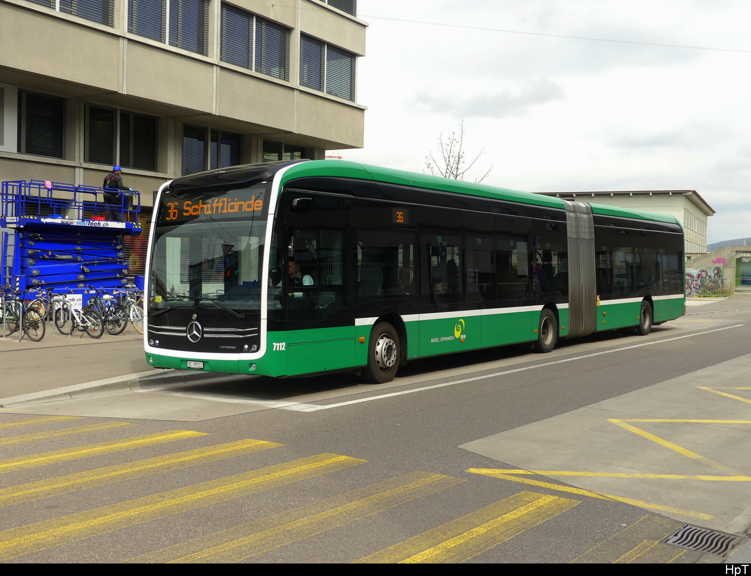 BVB - Mercedes e Citaro Nr.7112 BS 99113 unterwegs auf der Linie 36 in Basel am 10.04.2026