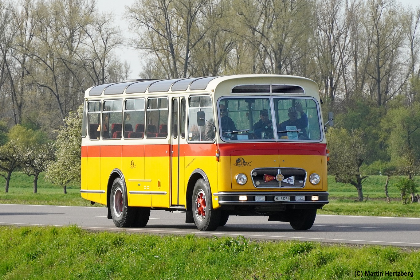 FBW Gangloff Alpenwagen III-U Bj. 1964  Schnägge-Poscht , 6. Europatreffen historischer Omnibusse in Sinsheim/Speyer April 2023