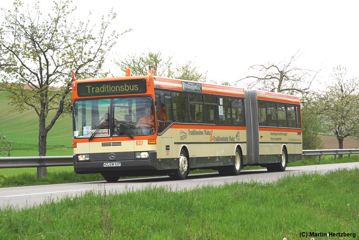 Mercedes O 405 G  Traditionsbus Mainz , 6. Europatreffen historischer Omnibusse in Sinsheim/Speyer April 2023