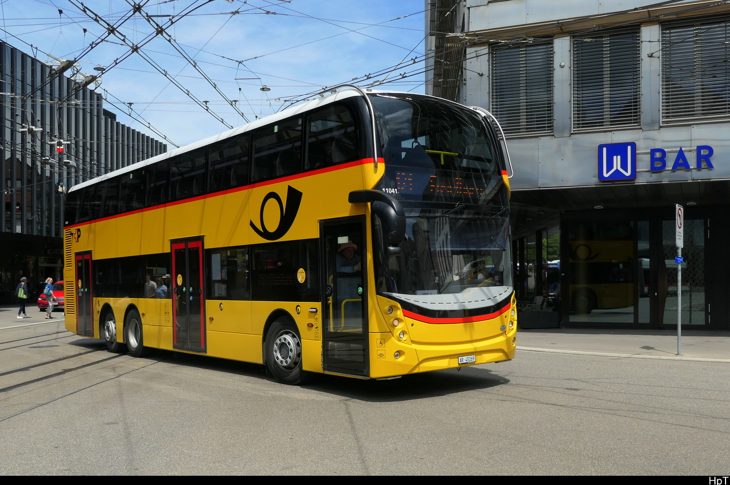 Postauto - Doppelstock Alexander Dennis  AR 45269 unterwegs in St. Gallen am 03.07.2026