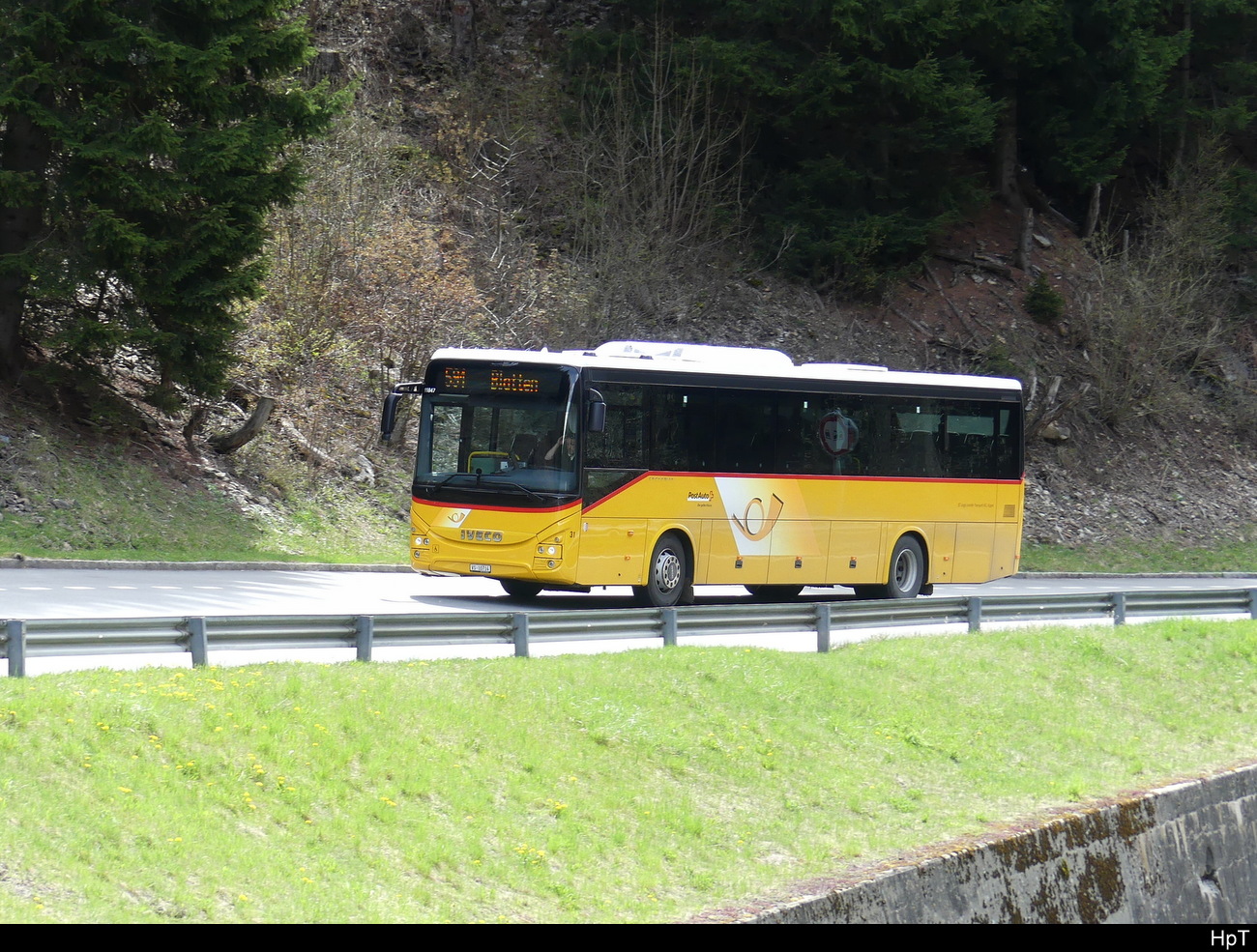 Postauto - Iceco Irisbus Crossway  VS  10714 unterwegs in Goppenstein am 30.04.2023