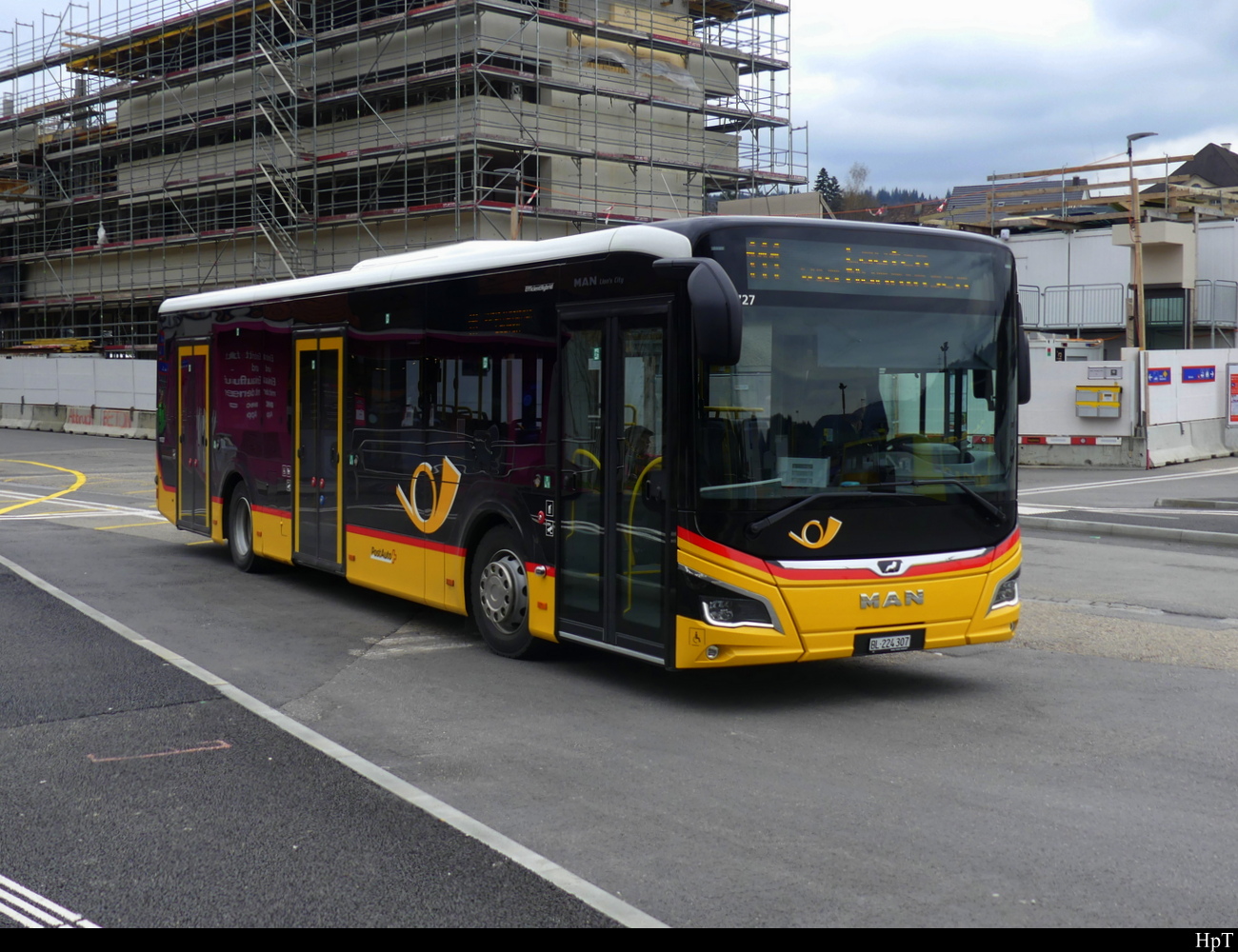 Postauto - MAN Lion`s City Hybrid  BL  224307 in Liestal am 08.04.2023