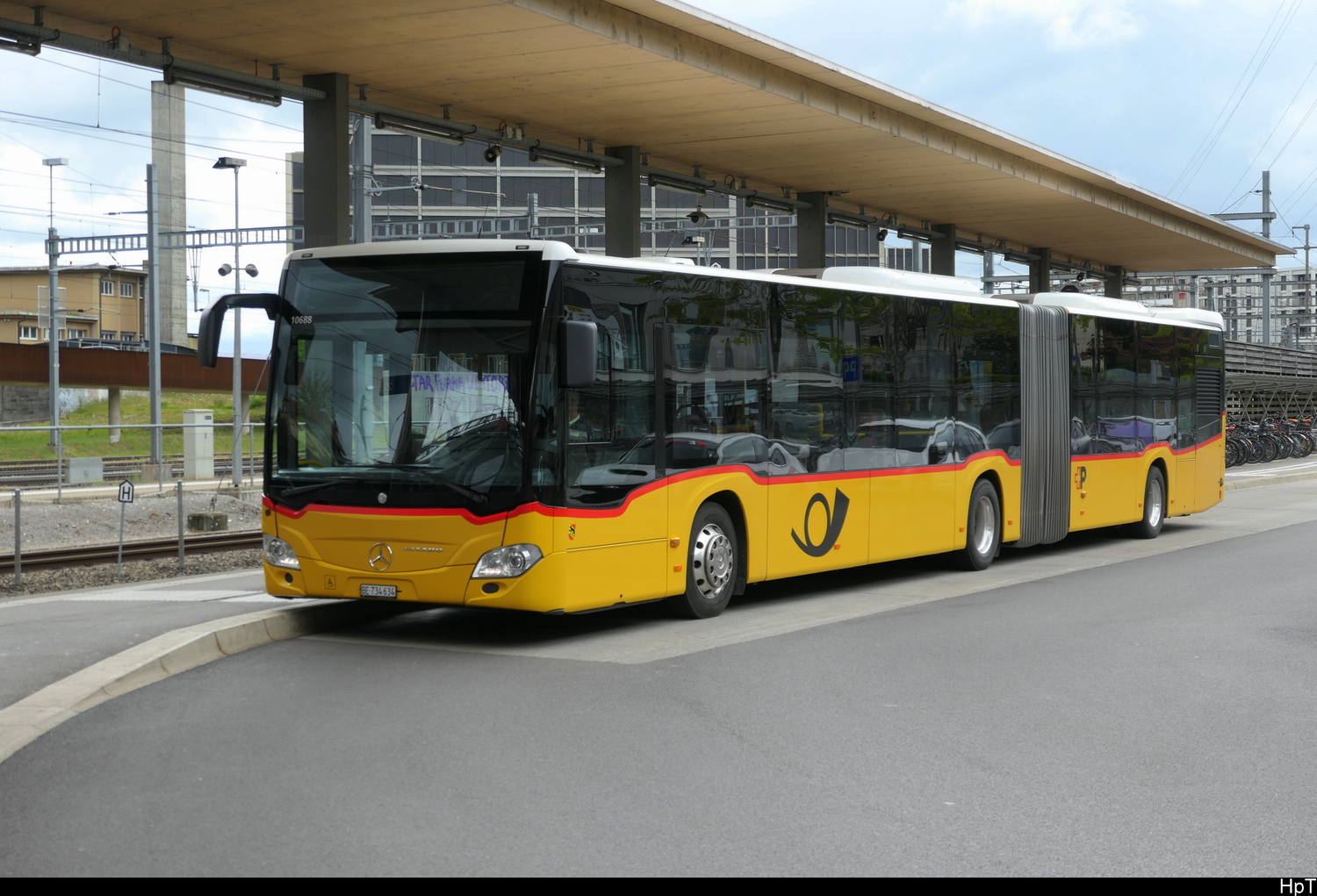Postauto - Mercedes Citaro  BE 734634 in Zollikofen am 16.05.2026