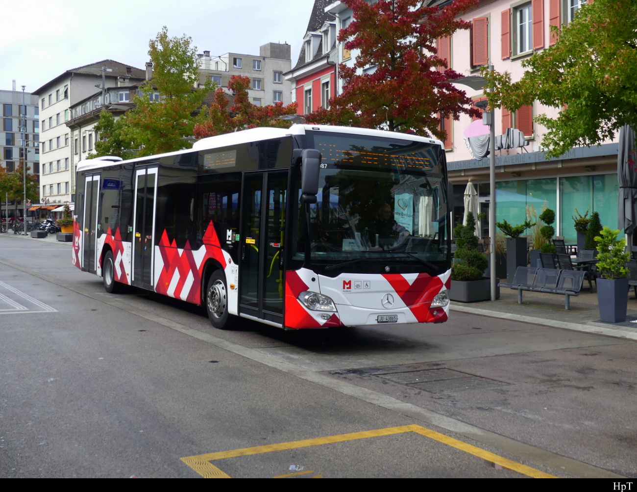 Postauto - Mercedes Citaro JU 43865 Unterwegs in Delémont am 29.09.2022