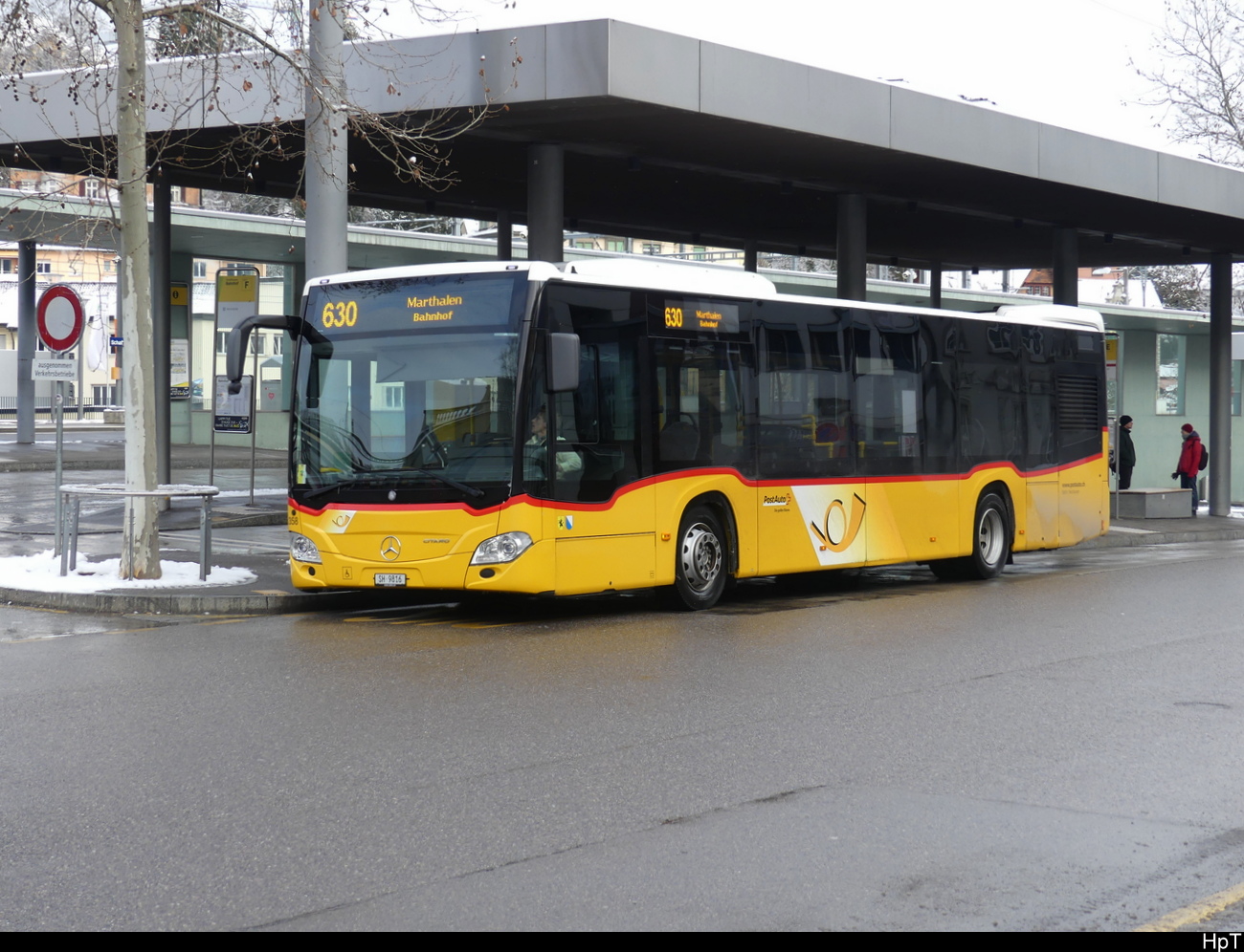 Postauto - Mercedes Citaro  SH  9816 in Schaffhausen am 22.01.2023