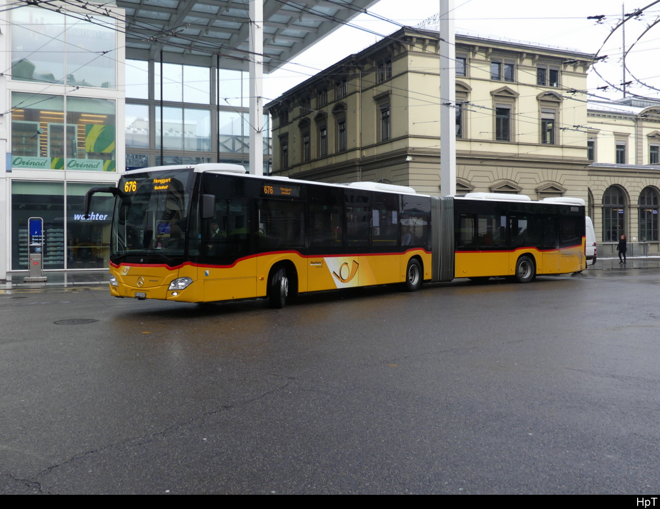 Postauto - Mercedes Citaro  ZH 249949 unterwegs in Winterthur am 22.01.2023