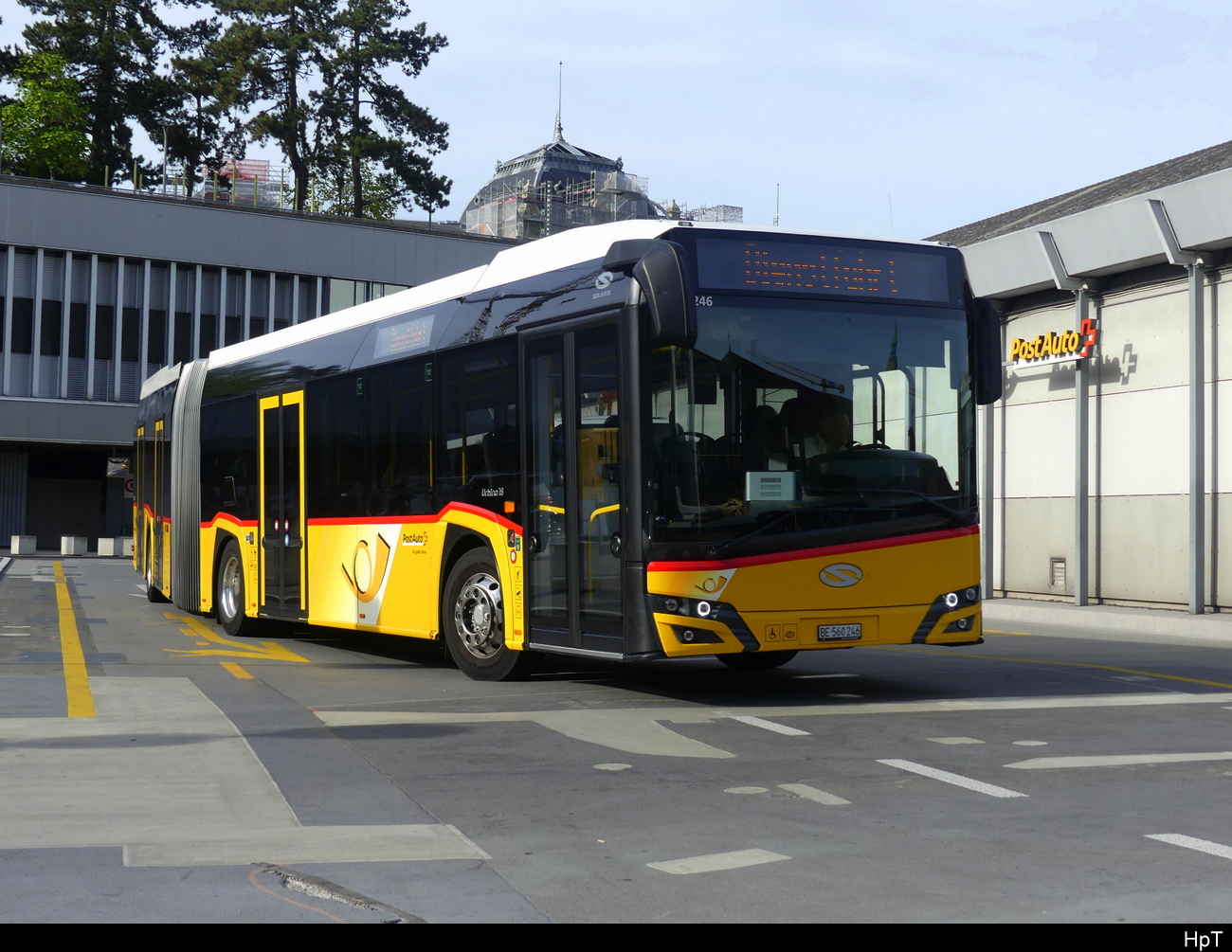 Postauto - Solaris Urbino  BE  560246 in Bern am 03.09.2023