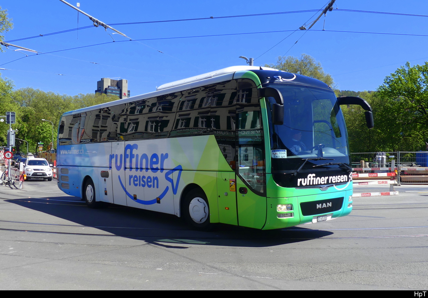 Ruffiner Reisen - MAN Lion`s Coach unterwegs in den Strassen von Zürich am 2024.04.27