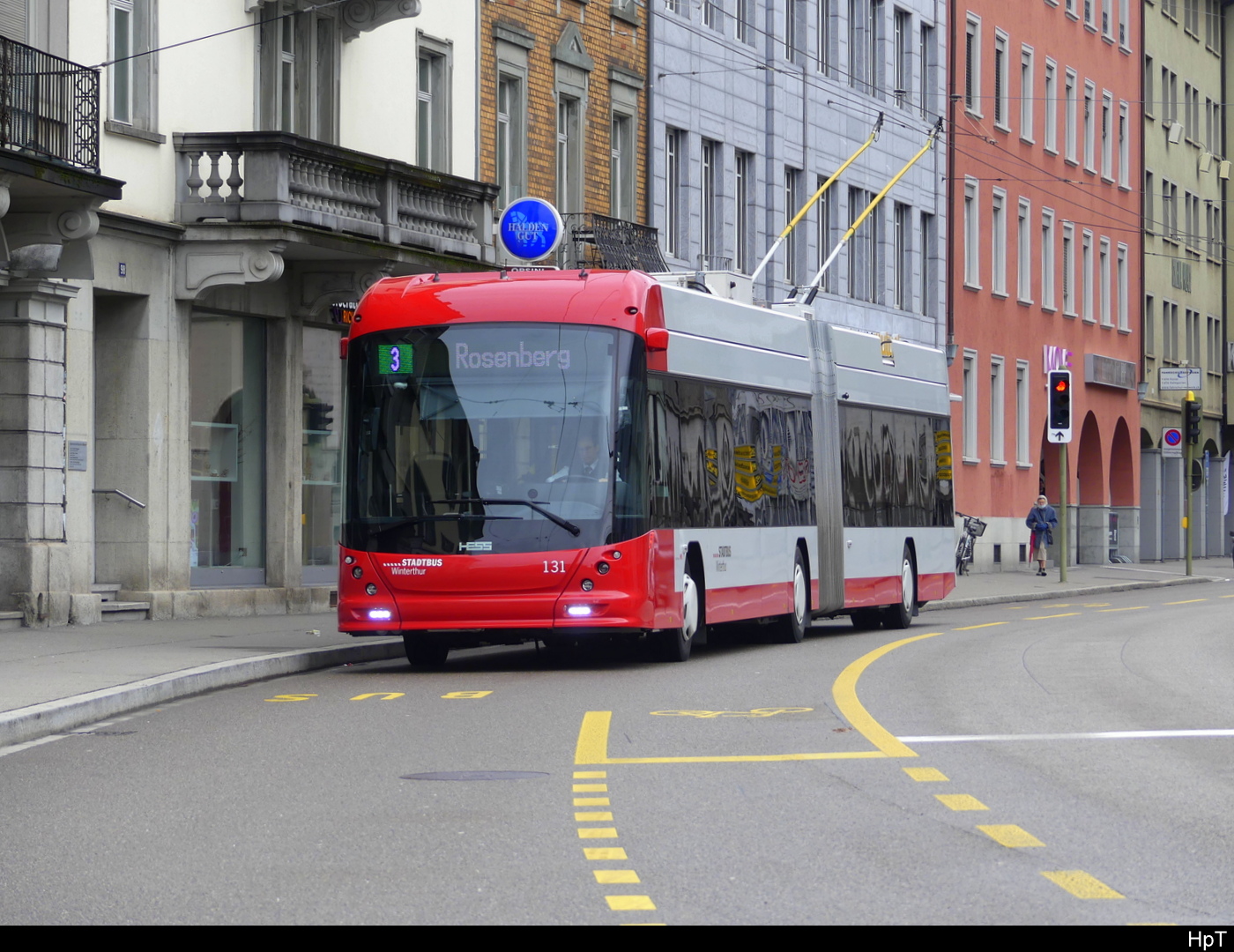 Stadtbus Winterthur - Hess Trolleybus Nr.131 unterwegs auf der Linie 3 in Winterthur am 11.02.2024