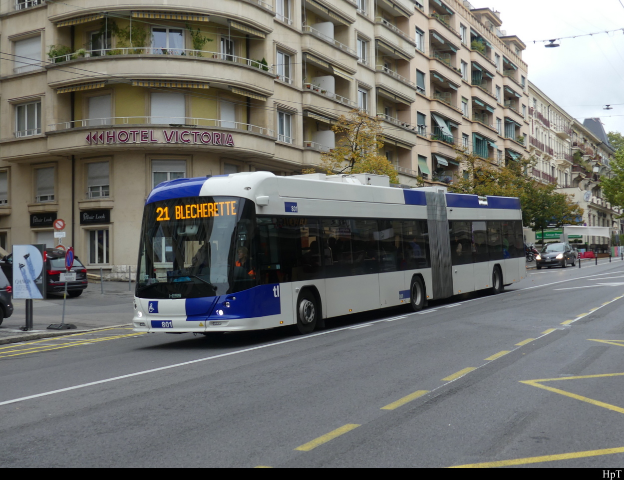 TL - Hess Trolleybus Nr.801 unterwegs in der Stadt Lausanne am 01.10.2022