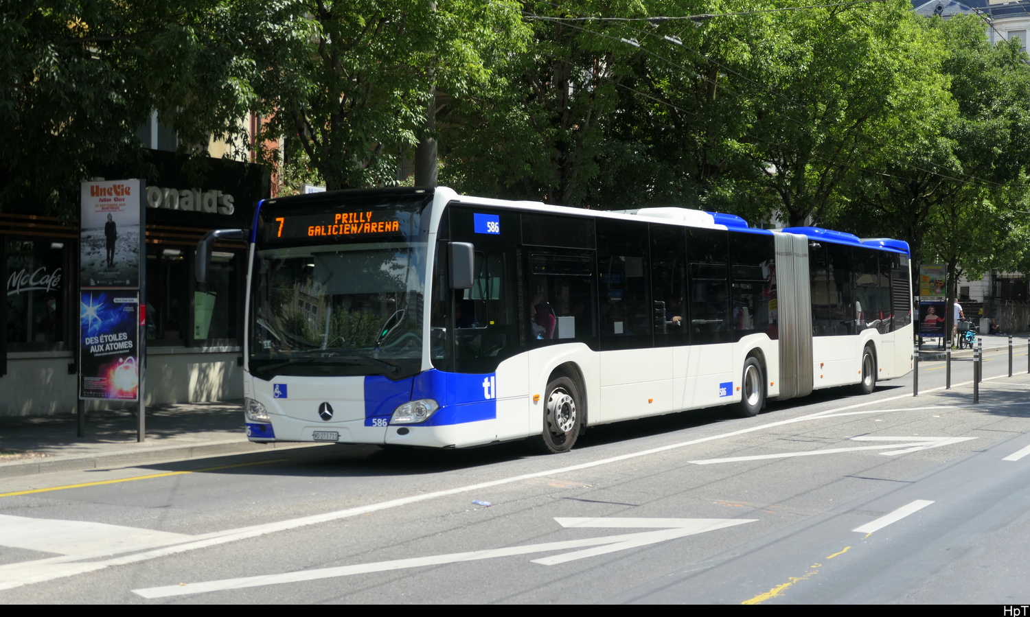 tl - Mercedes Citaro  Nr.586 unterwegs auf der Linie 7 in Lausanne am 18.07.2026