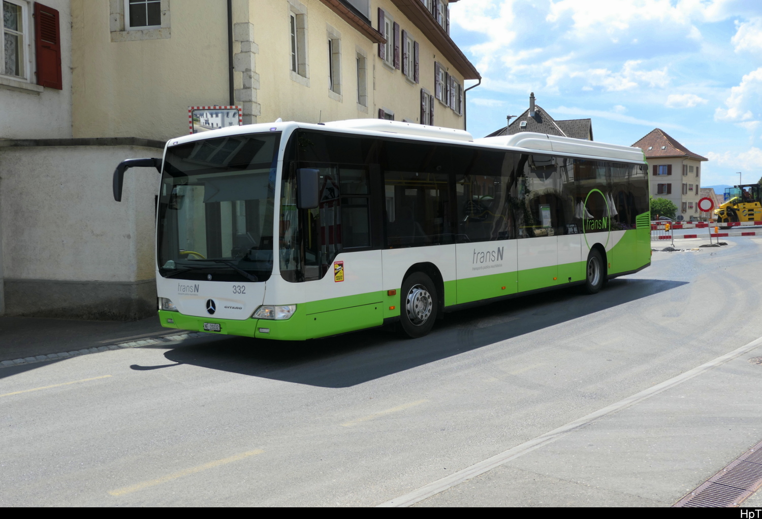 TransN - Mercedes Citaro  Nr.332 in Les Pont de-Martel als Bahnersatz f�r die Bahnlinie La Chaux de Fonds  - Les Pont de-Martel am 11.07.2026