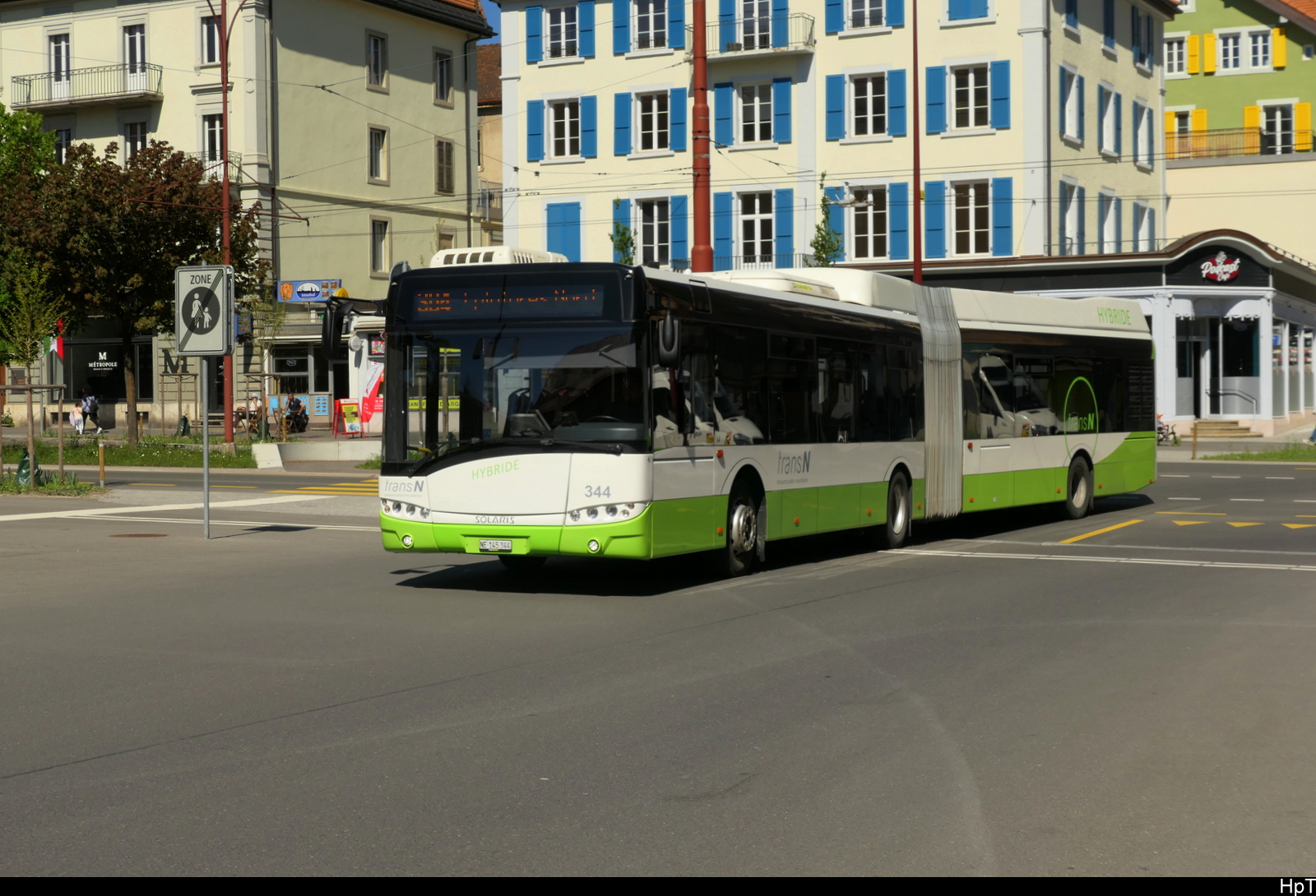 TransN - Solaris Urbino Hybrid Nr.344 unterwegs in La Chaux de Fonds am 09.05.2026