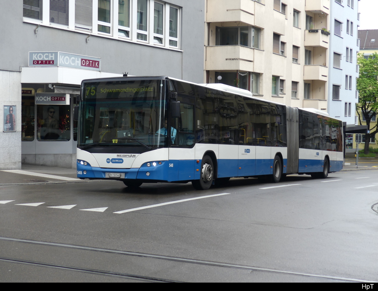 VBZ - Neoplan  Nr.548 unterwegs auf der Linie 75 in Zürich Oerlikon am 13.05.2023