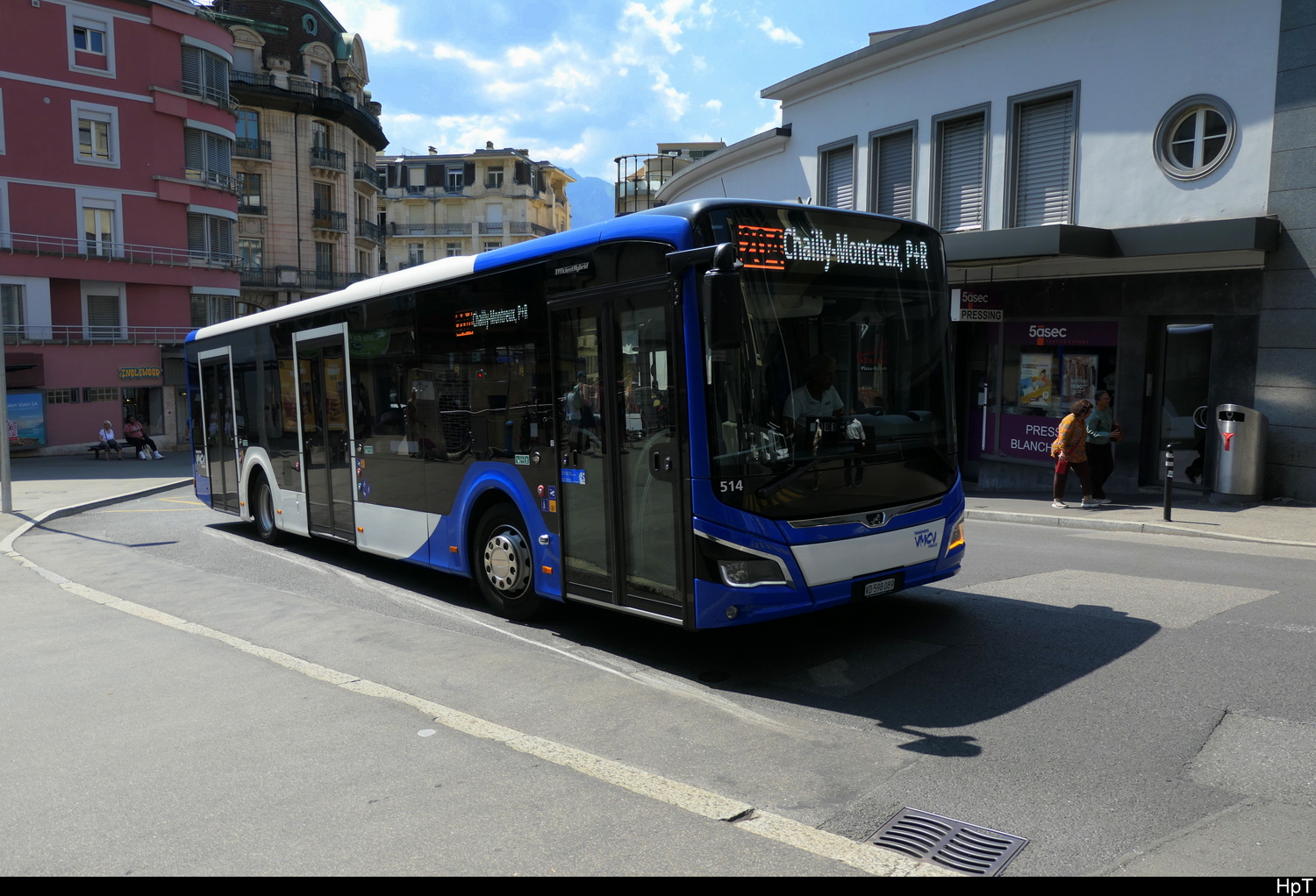 VMCV - MAN Lion`s City Hybrid  Nr.514  VD  598089 unterwegs auf der Line 204 in Montreux am 15.08.2026