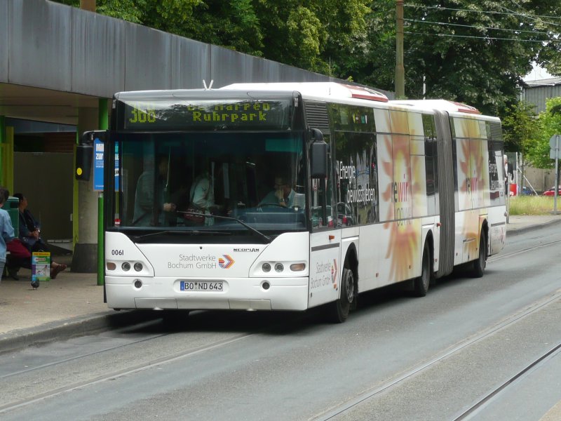 03.06.09,NEOPLAN der BOGESTRA Nr.0061 in Wanne Eickel.