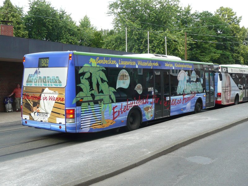 03.06.09,NEOPLAN der HCR Nr.44 in Wanne Eickel.