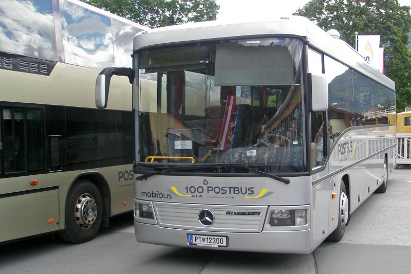 100 Jahre Postbus Osterreich, Festgelande Postgarage Schuttdorf, Zell am See, 18 - 20 mei 2007.

Postbus MB O 550 MOBI-bus, eingerichtet fur gehandicapten, PT 12300, 18 mei 2007