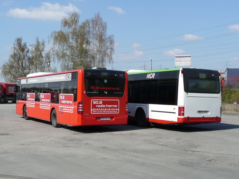17.04.08,NEOPLAN und MB-CITARO der HCR in Wanne Eickel.