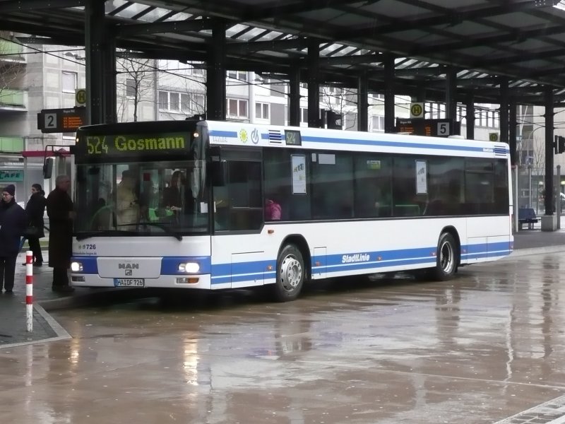 23.01.09,MAN der Strassenbahn Hagen Nr.726 am Busbahnhof Hagen Hbf.