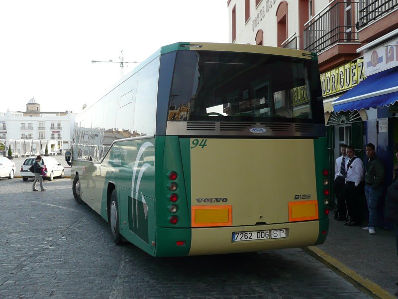 26.02.09,Volvo Asta am Busbahnhof von Chiclana de la Frontera.