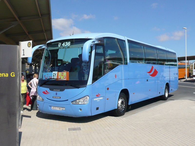 29.06.09,SCANIA-Hochburg Fuerteventura,ein Irizar von ULTRAMAR EXPRESS Transport am Aeropuerto de Fuerteventura El Matorral . 