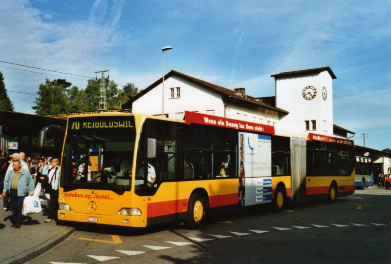 AAGL Liestal Nr. 99/BL 6442 Mercedes Citaro am 8. Juni 2009 Liestal, Bahnhof