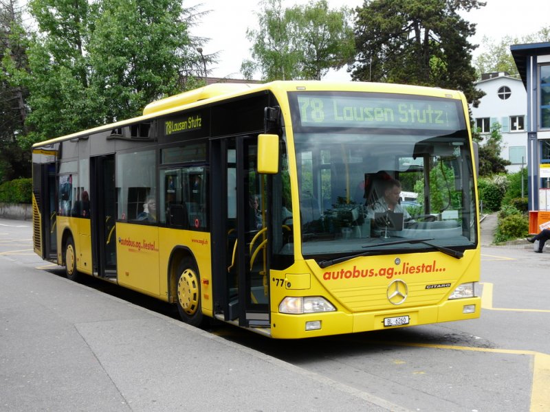 AAGL - Mercedes Citaro Nr.77  BL 6260 unterwegs auf der Linie 78 bei der Haltestelle vor dem Bahnhof in Liestal am 11.05.2009