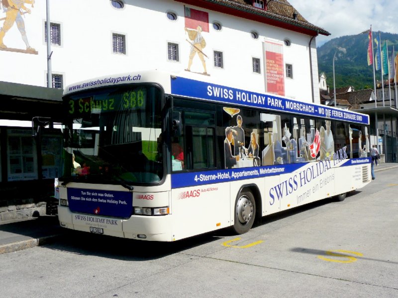 AAGS - Scania-Hess Bus  SZ 5001 mit Werbung unterwegs auf der Linie 3 am 08.09.2008