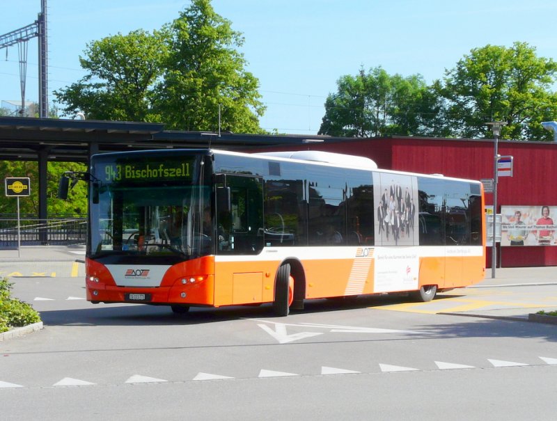 AOT - Neoplan Nr.13  TG 111773 unterwegs auf der Linie 943 beim Bahnhof von Amriswil am 17.05.2009