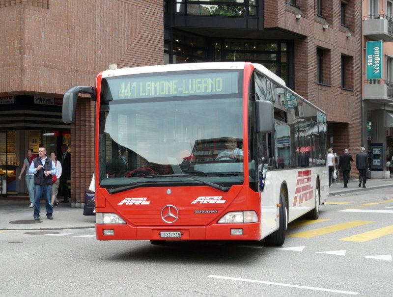 ARL - Mercedes Citaro Nr.15  TI 217515 unterwegs auf der Linie 441 in der Stadt Lugano am 13.05.2009