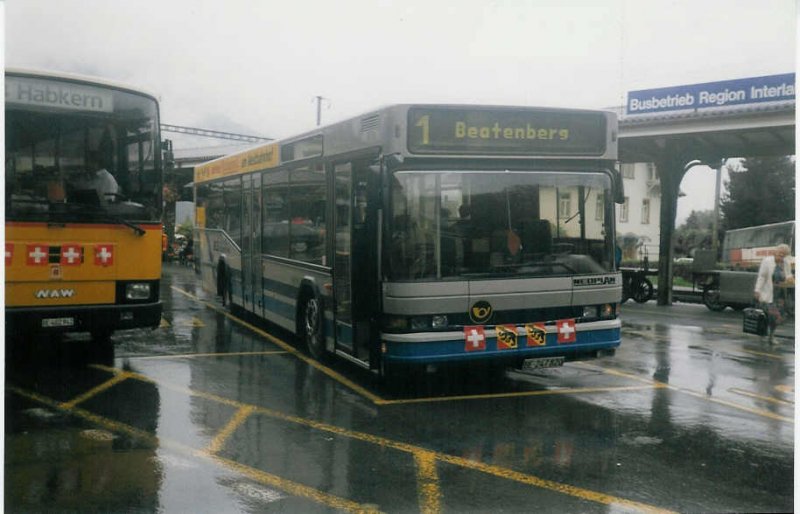 Aus dem Archiv: AAGI Interlaken Nr. 32/BE 247'820 Neoplan am 1. August 1997 Interlaken, Westbahnhof