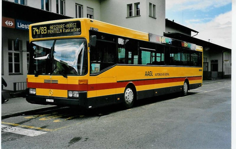 Aus dem Archiv: AAGL Liestal Nr. 74/BL 7030 Mercedes O 405 am 19. April 1999 Liestal, Bahnhof